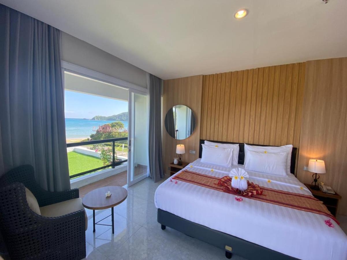 Raja Hotel Kuta Mandalika Resort & Convention Zewnętrze zdjęcie