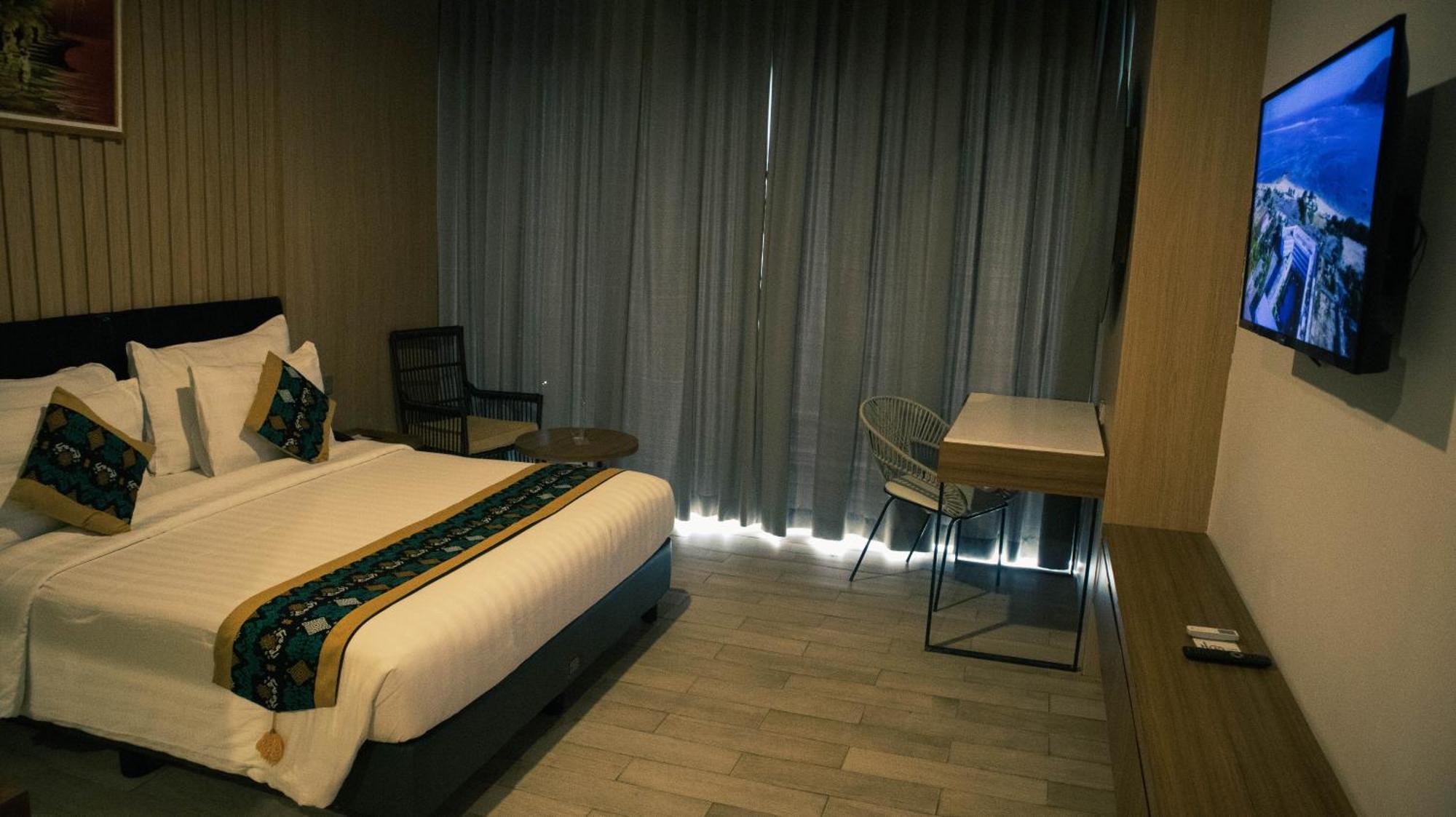 Raja Hotel Kuta Mandalika Resort & Convention Zewnętrze zdjęcie